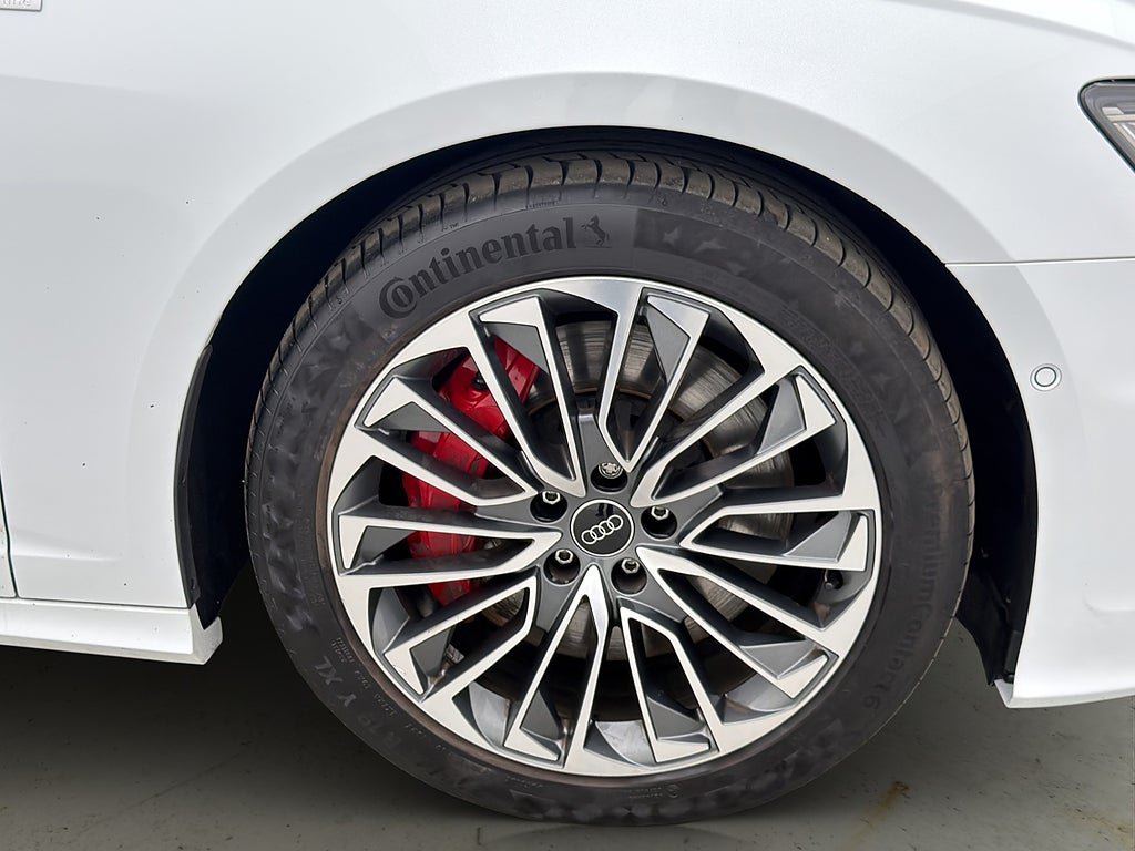 Vehicle Image 35