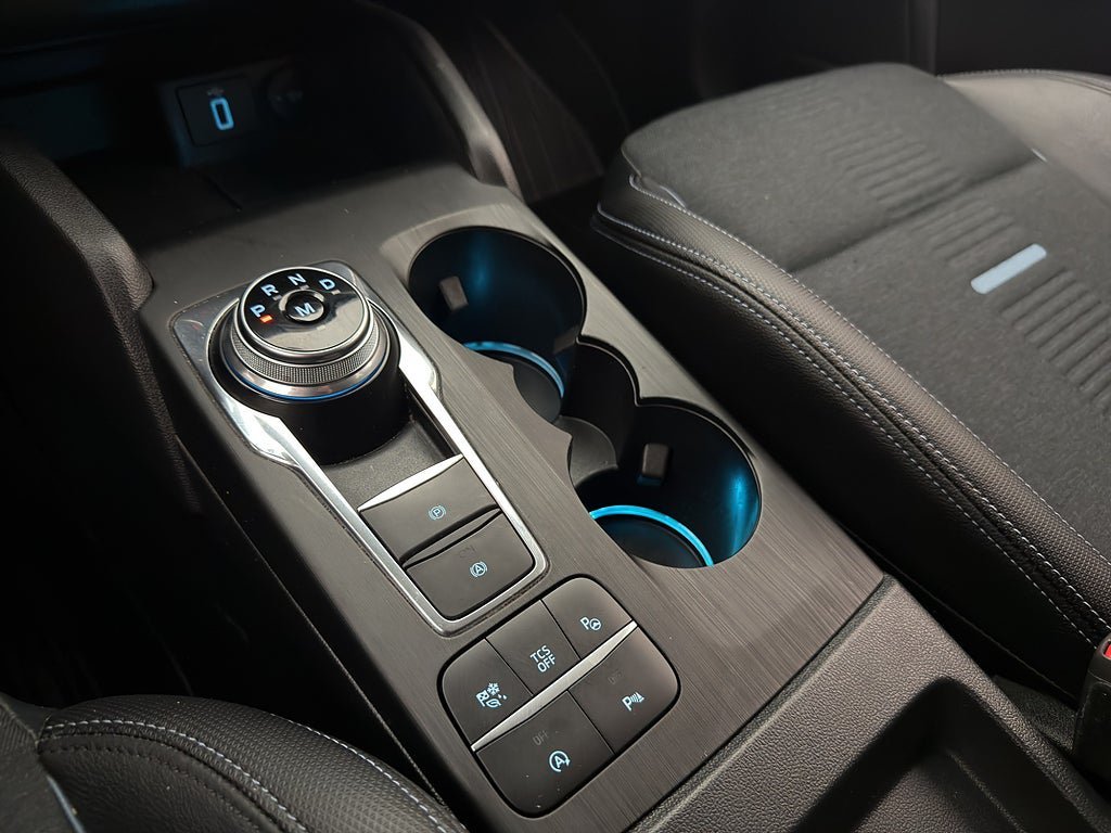Vehicle Image 22