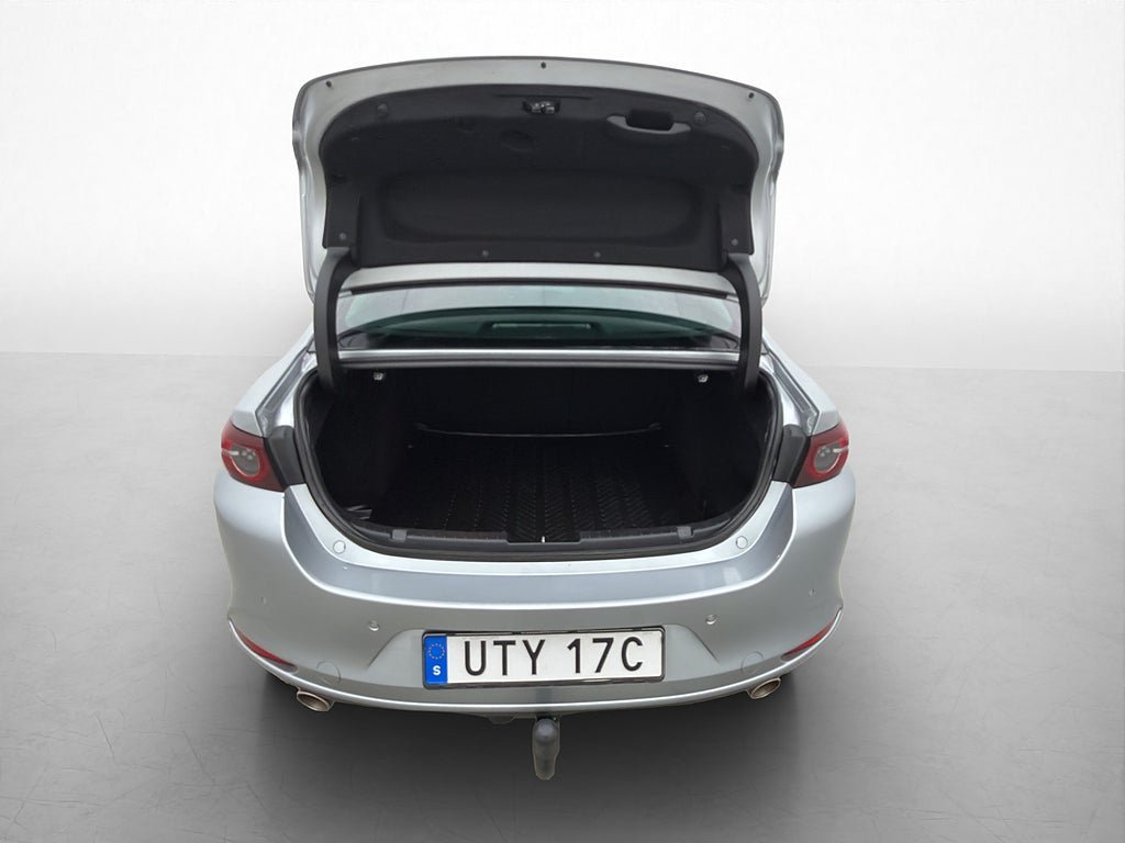 Vehicle Image 33