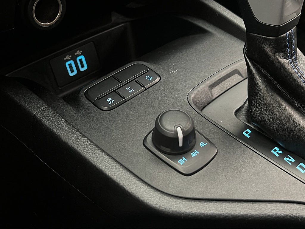 Vehicle Image 29