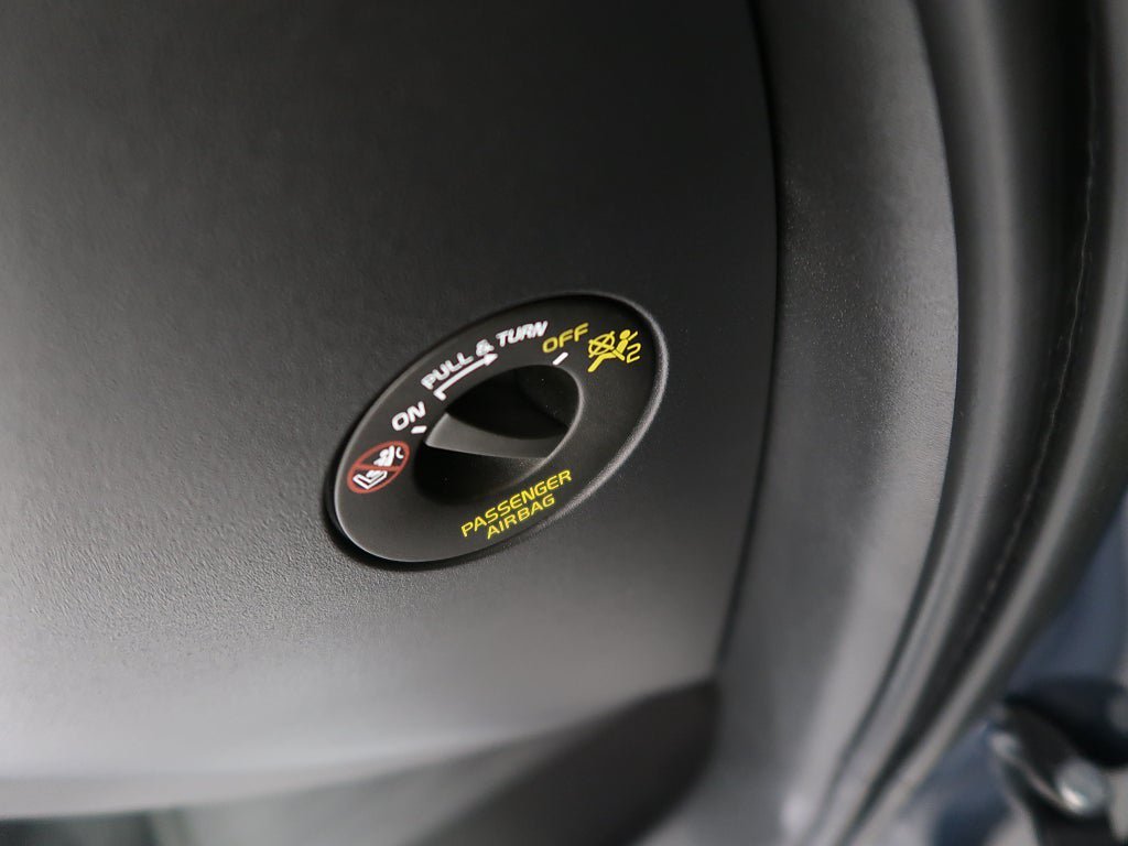 Vehicle Image 43