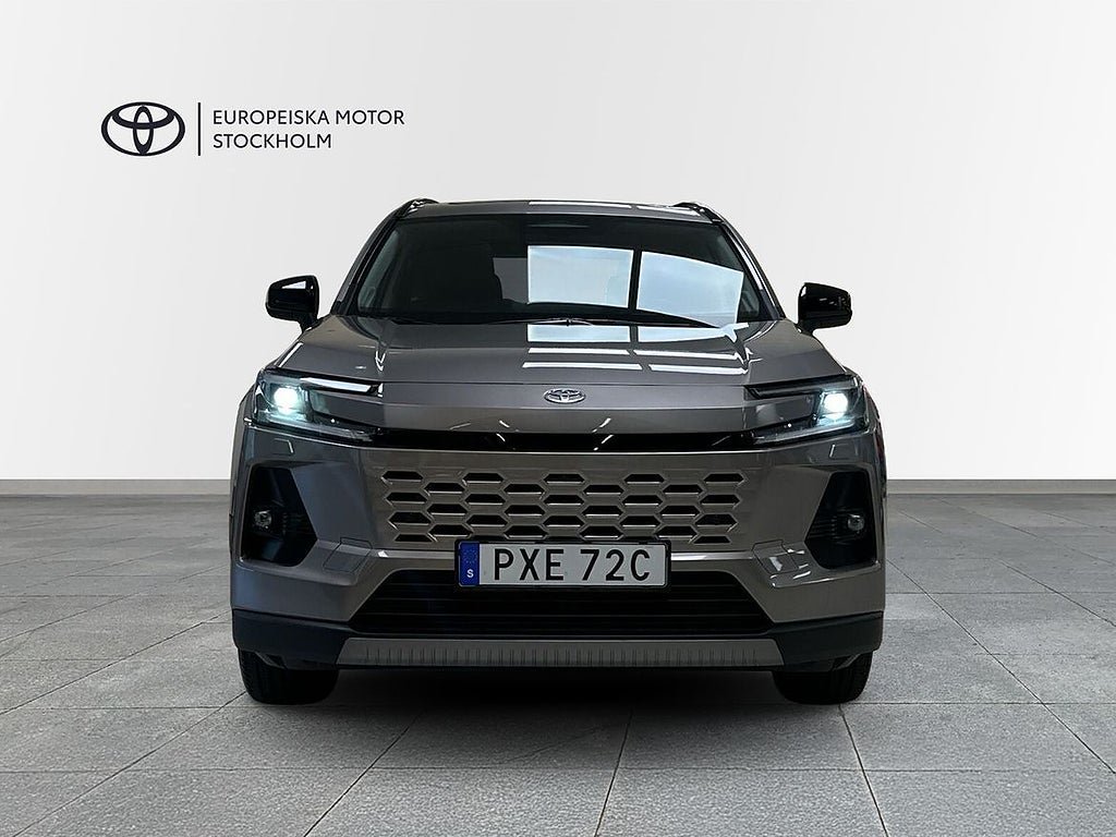Vehicle Image 9