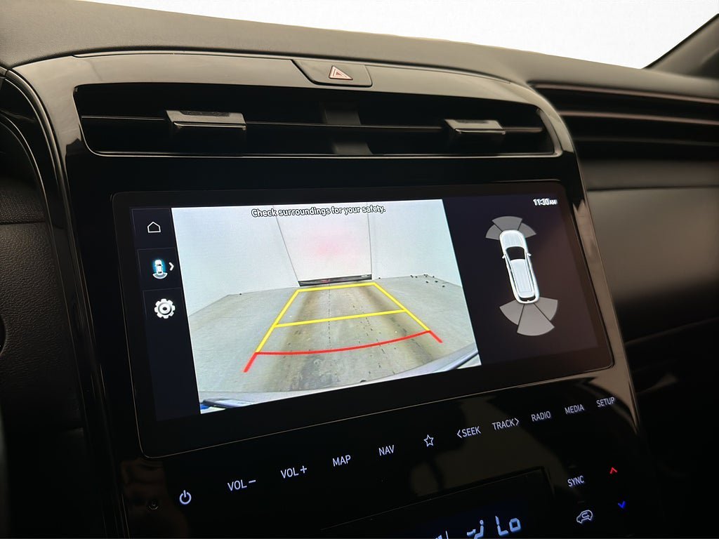 Vehicle Image 14