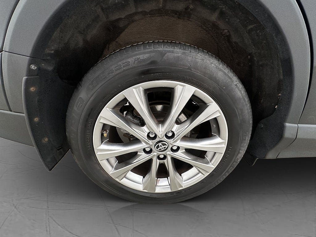 Vehicle Image 30