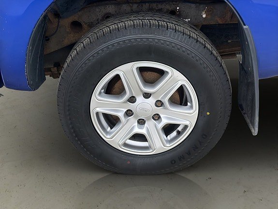 Vehicle Image 27