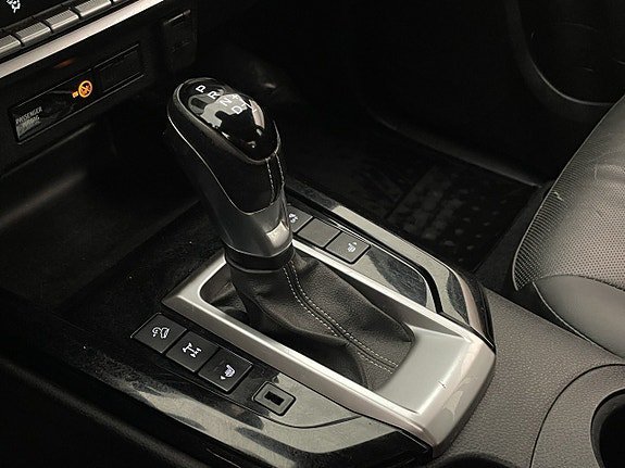 Vehicle Image 28
