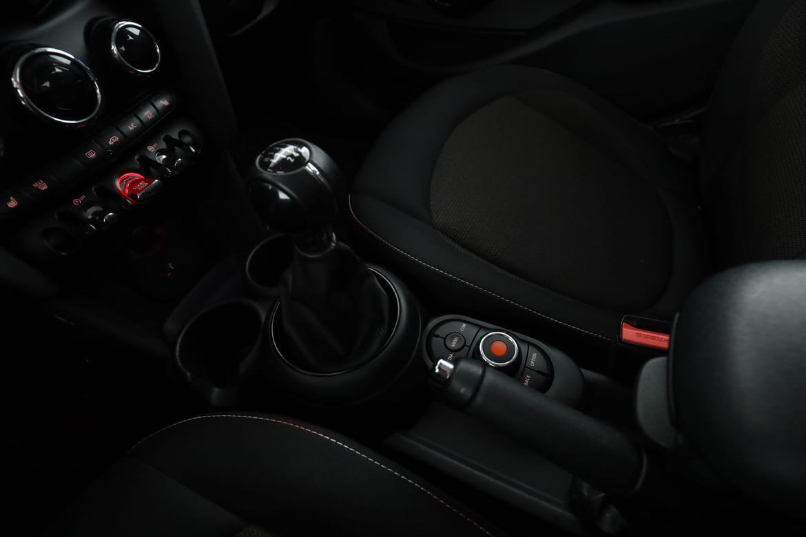Vehicle Image 23