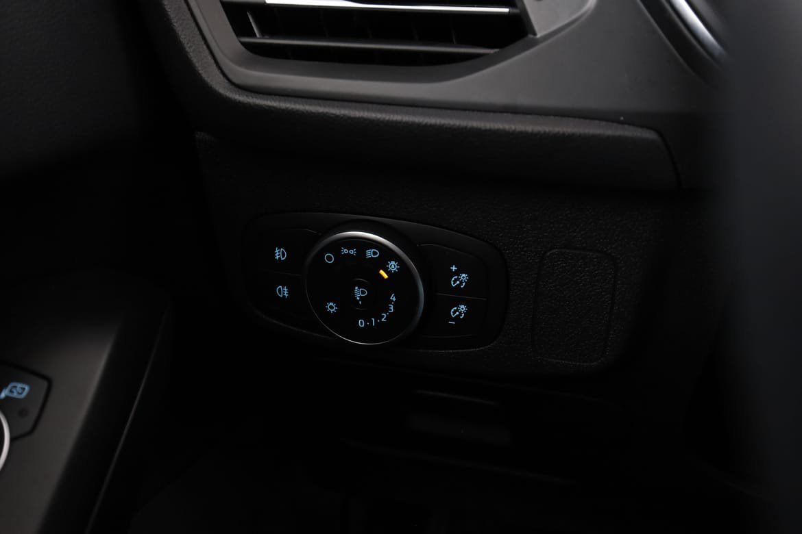 Vehicle Image 33