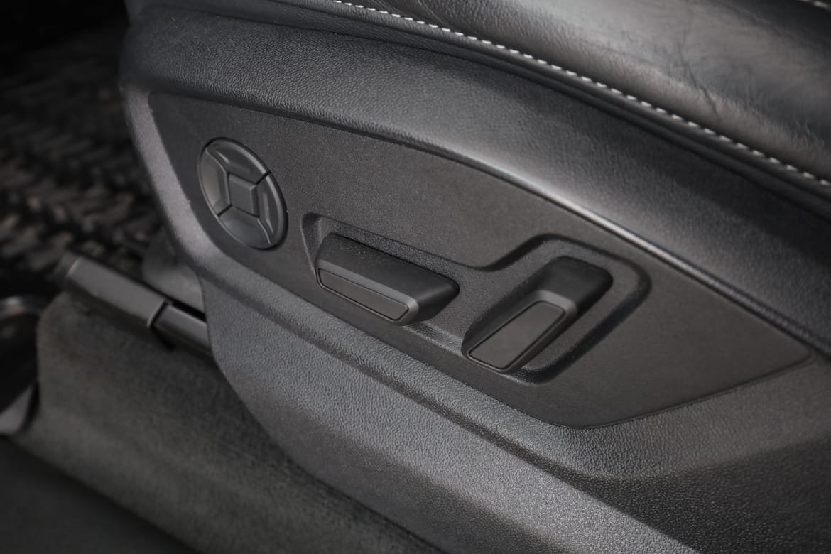 Vehicle Image 39