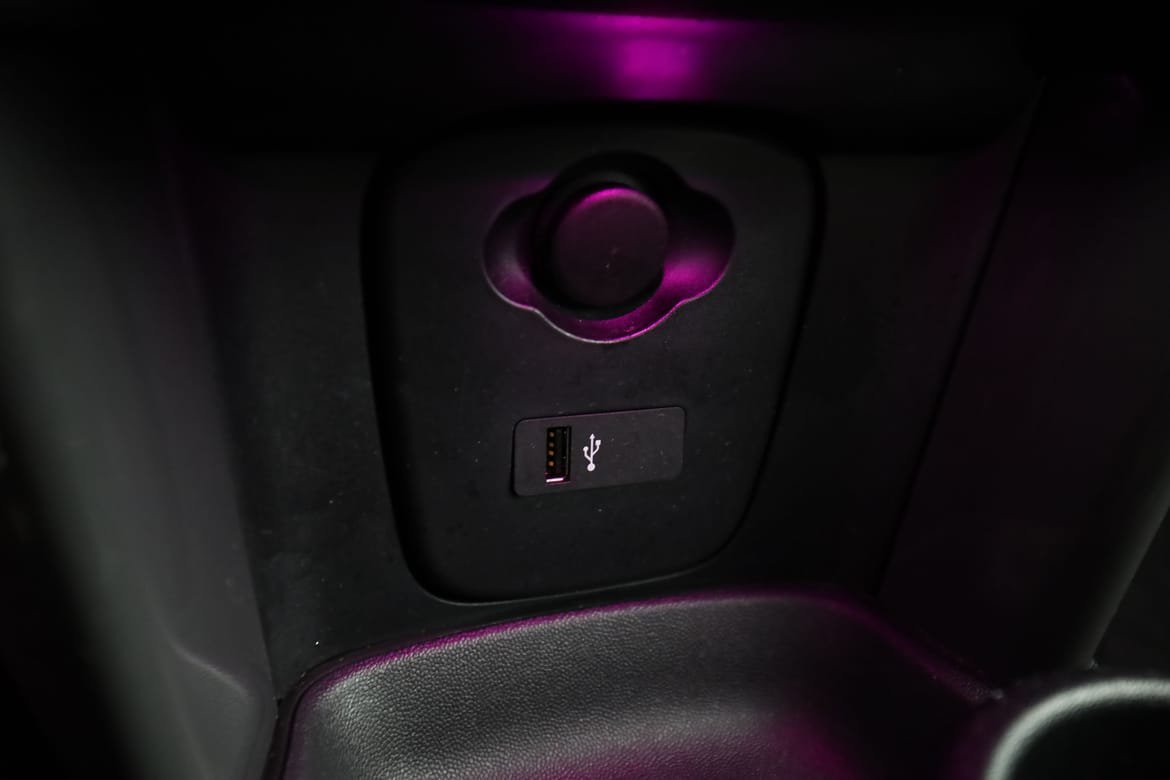Vehicle Image 27
