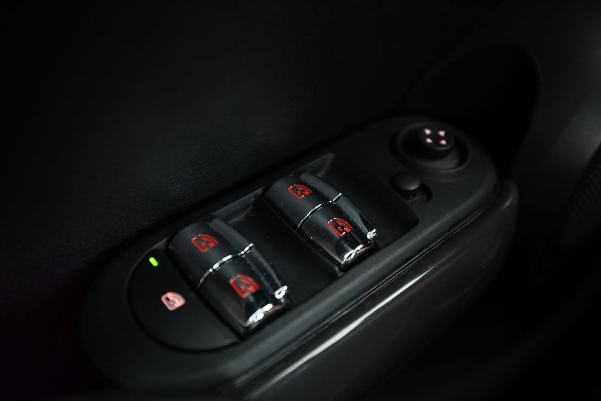 Vehicle Image 31