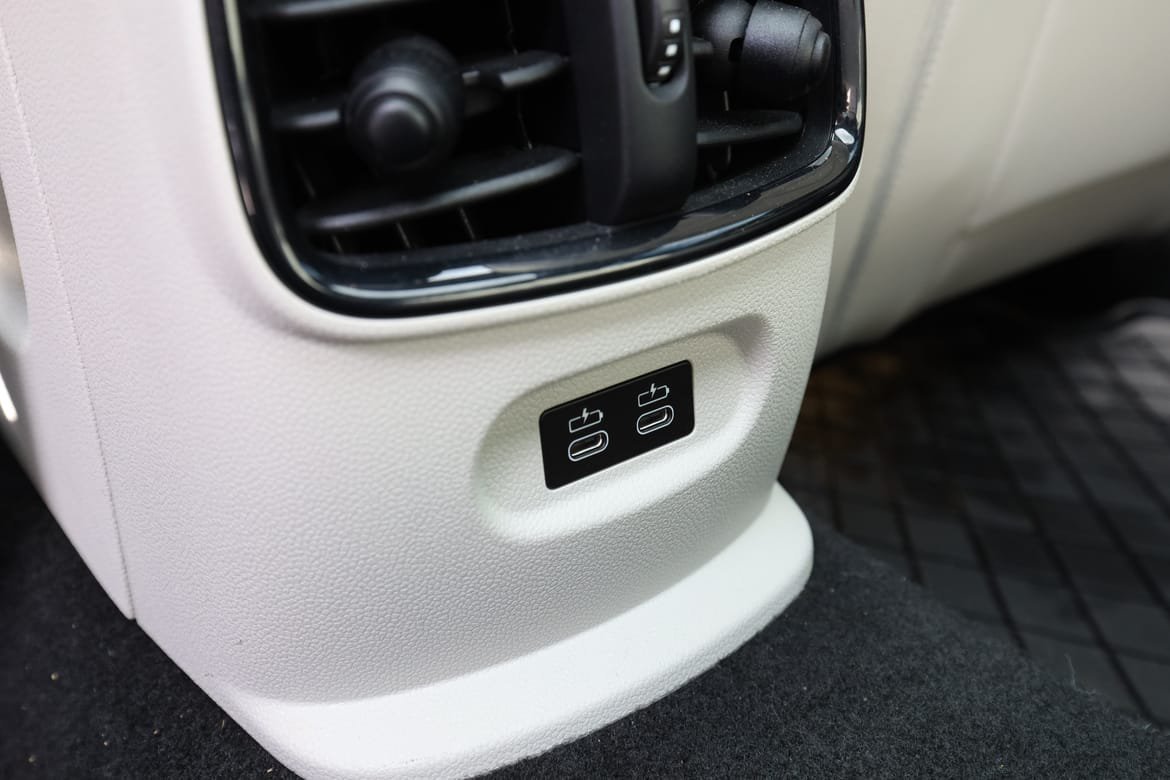 Vehicle Image 41