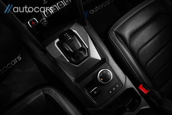 Vehicle Image 29