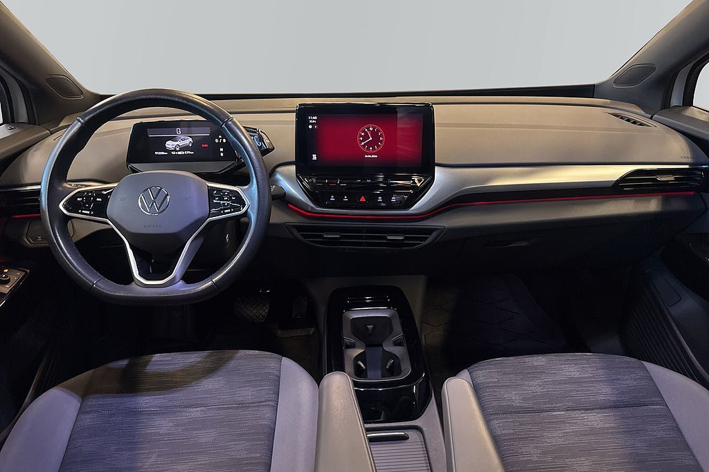 Vehicle Image 11