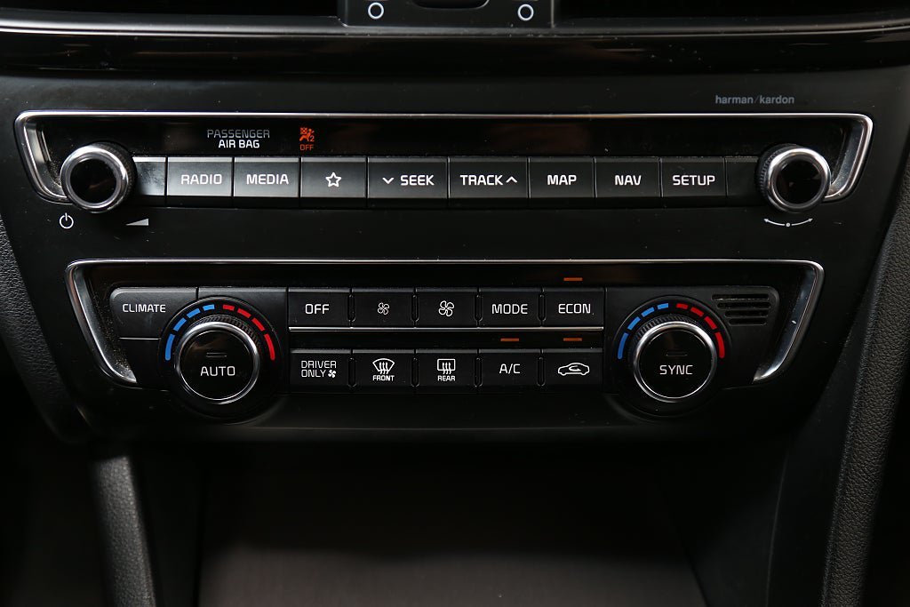 Vehicle Image 26
