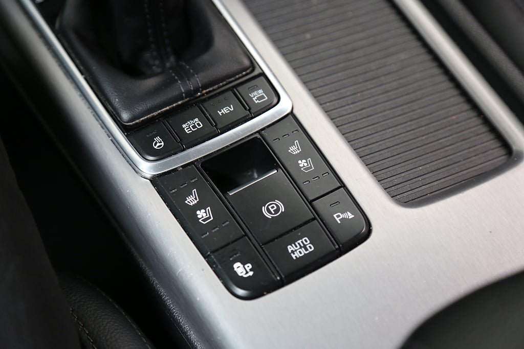 Vehicle Image 27