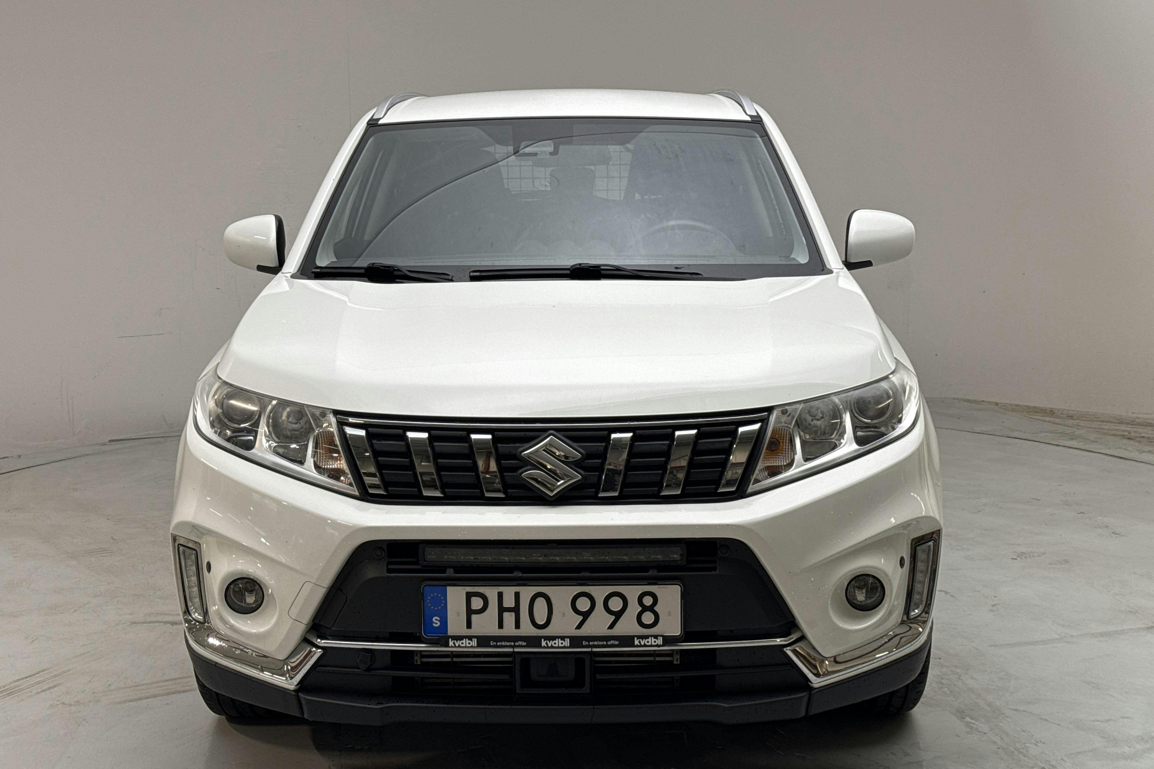 Vehicle Image 4