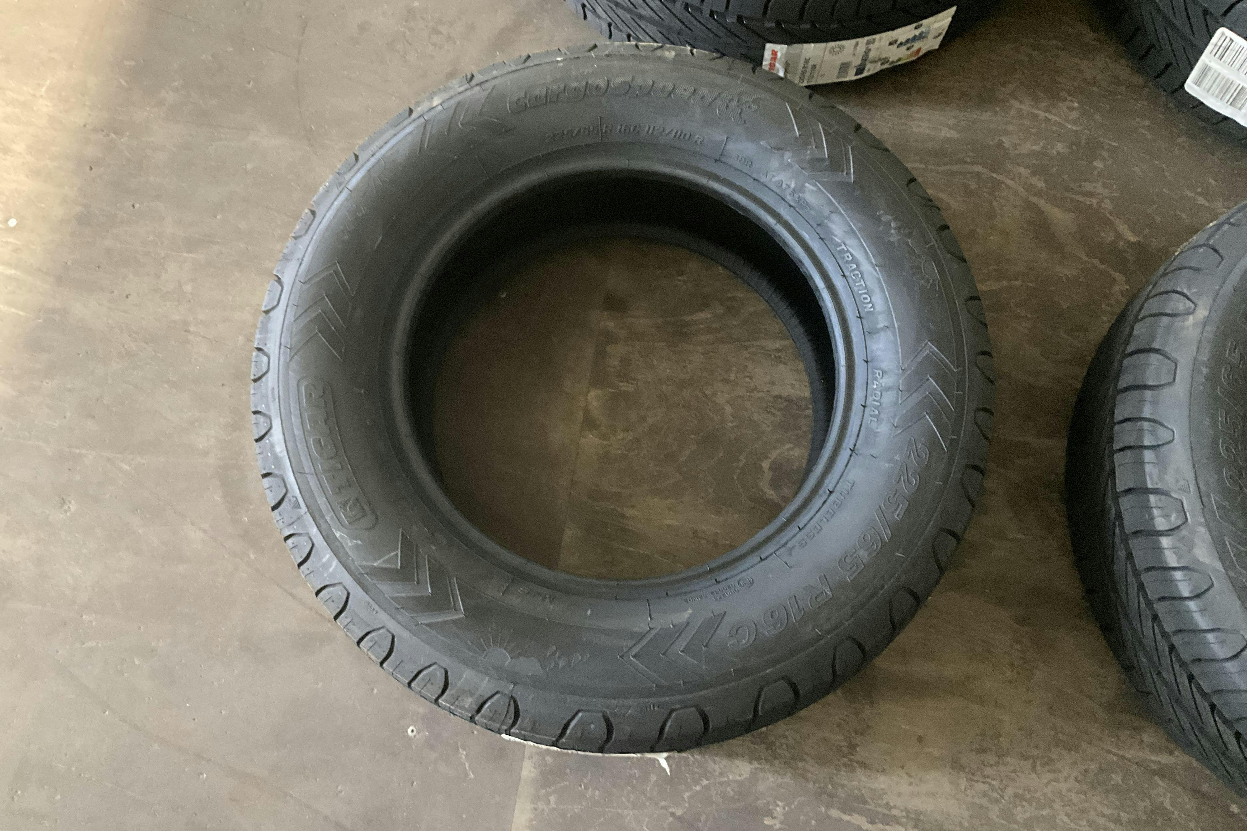 Vehicle Image 12