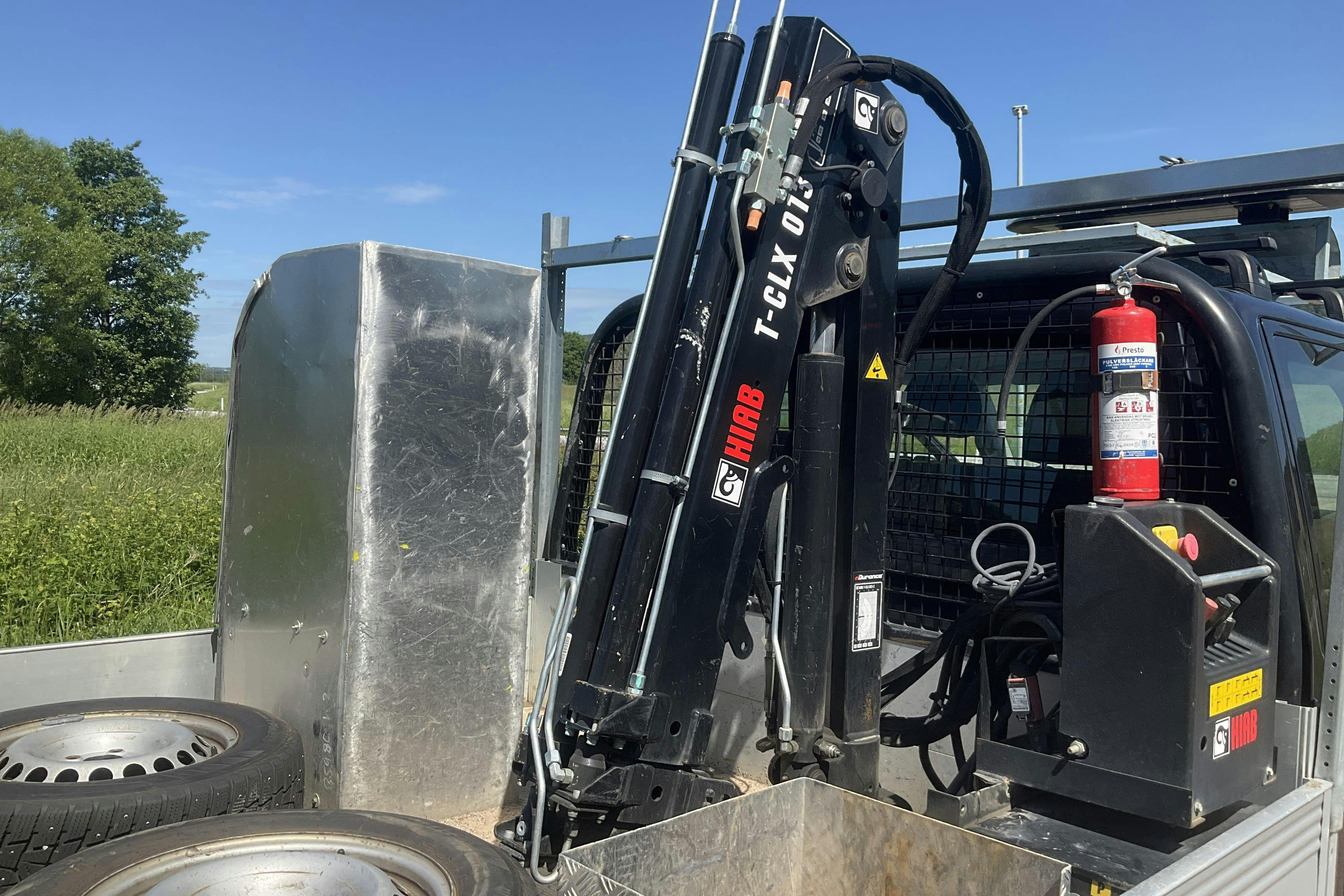 Vehicle Image 14