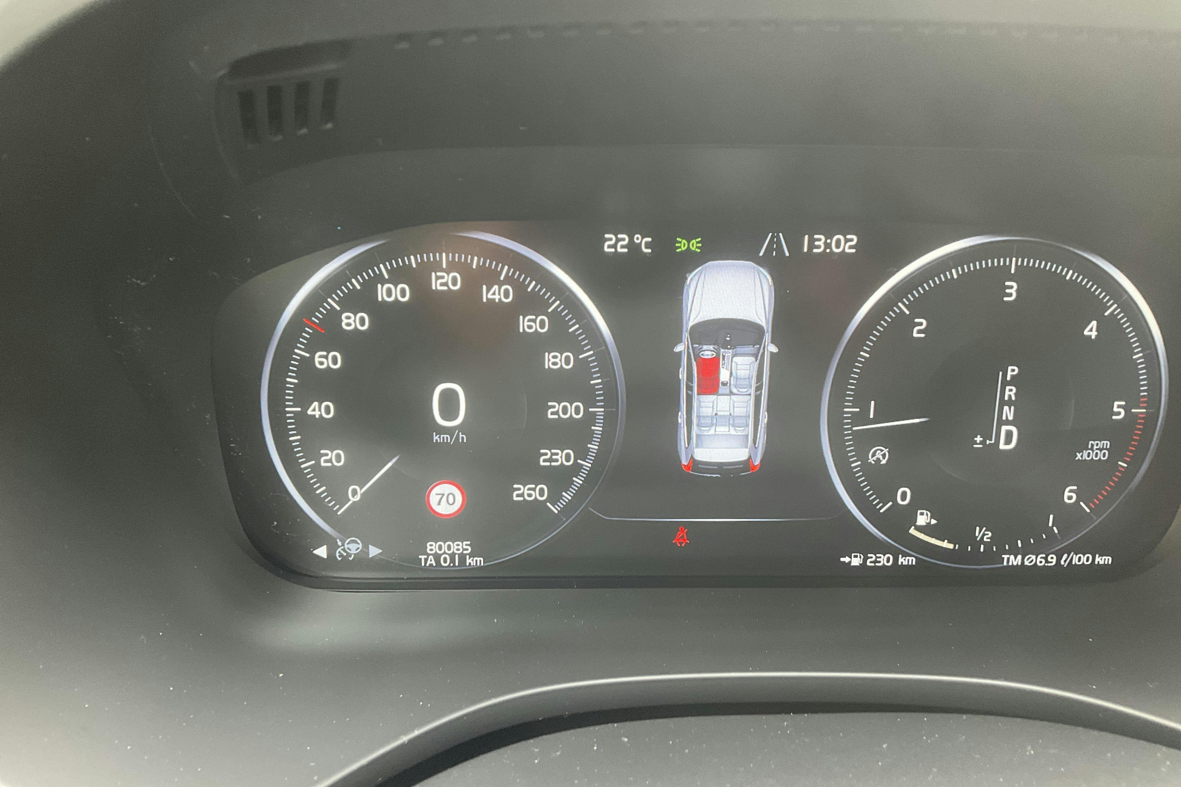 Vehicle Image 10
