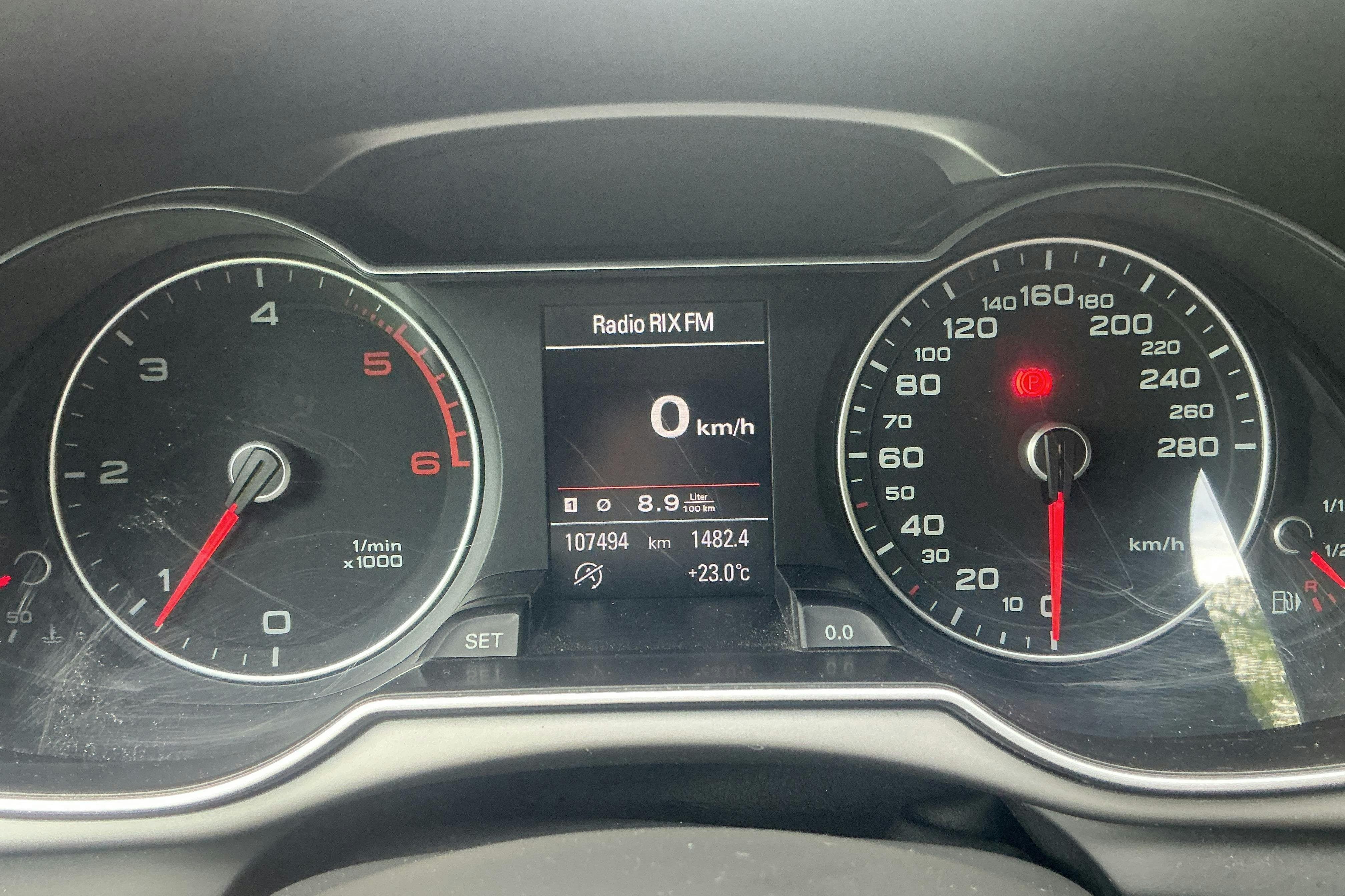 Vehicle Image 10