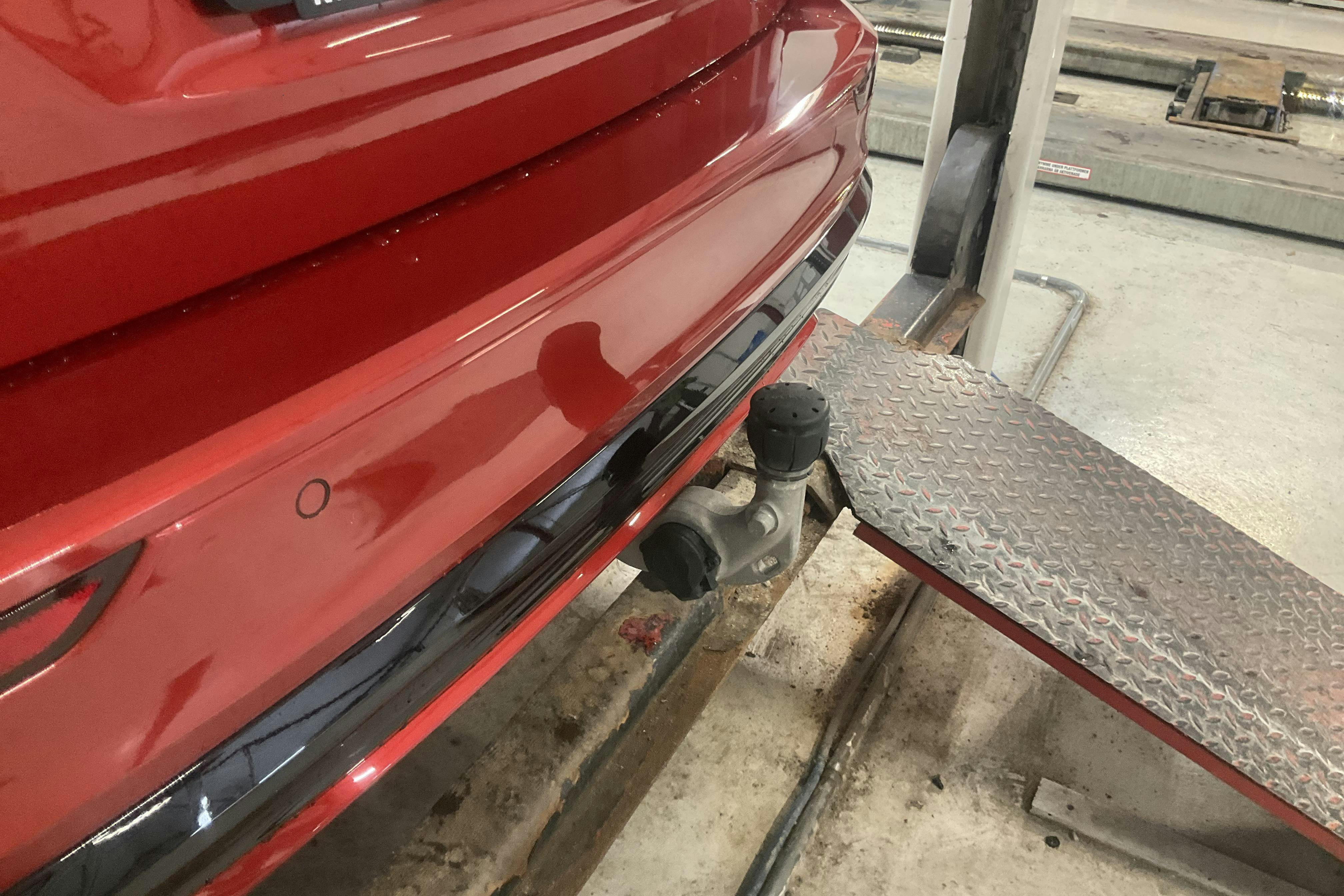 Vehicle Image 16