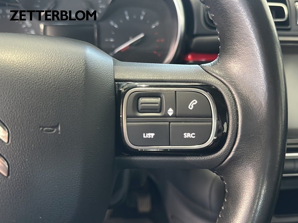 Vehicle Image 17