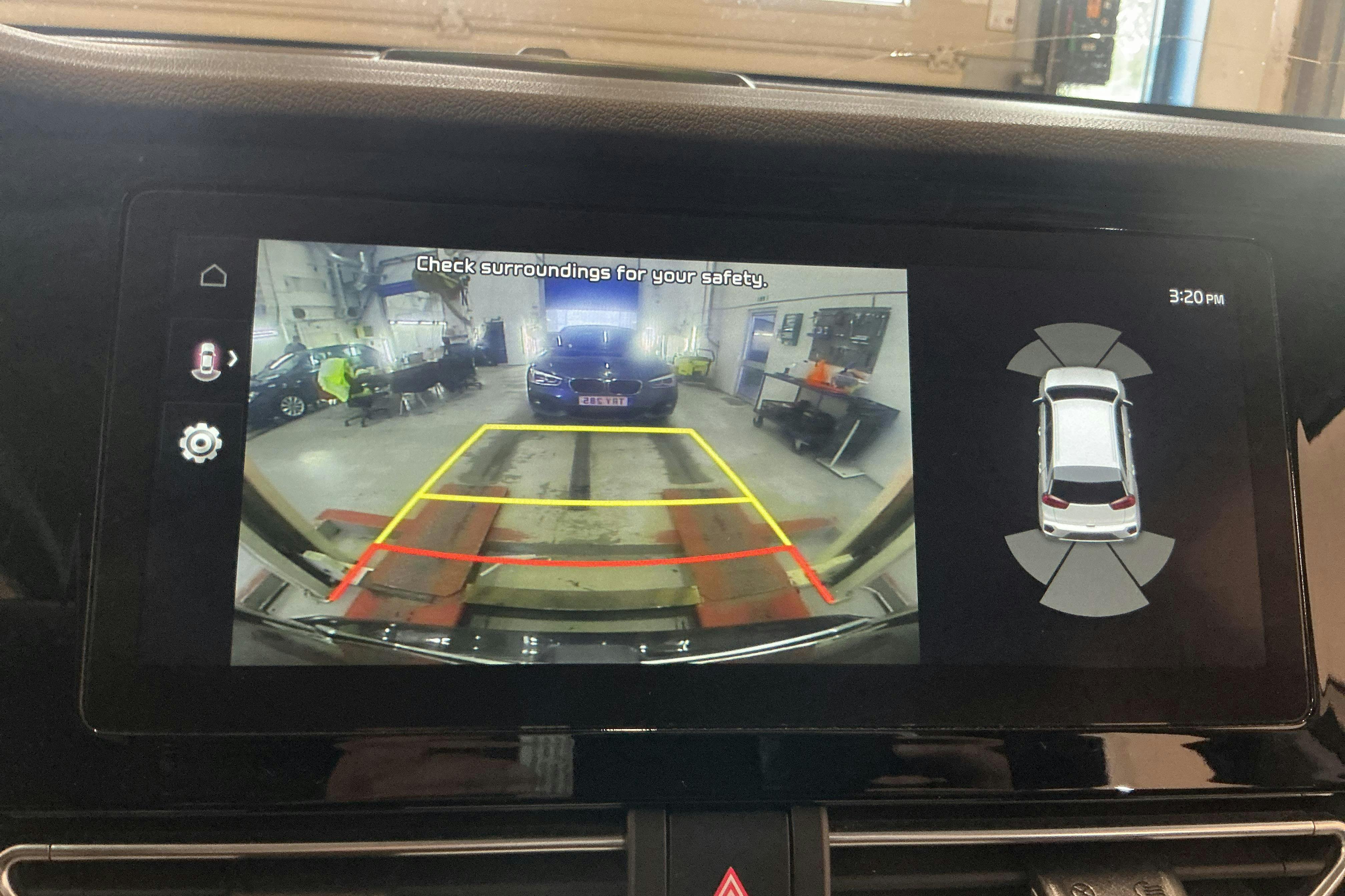 Vehicle Image 12