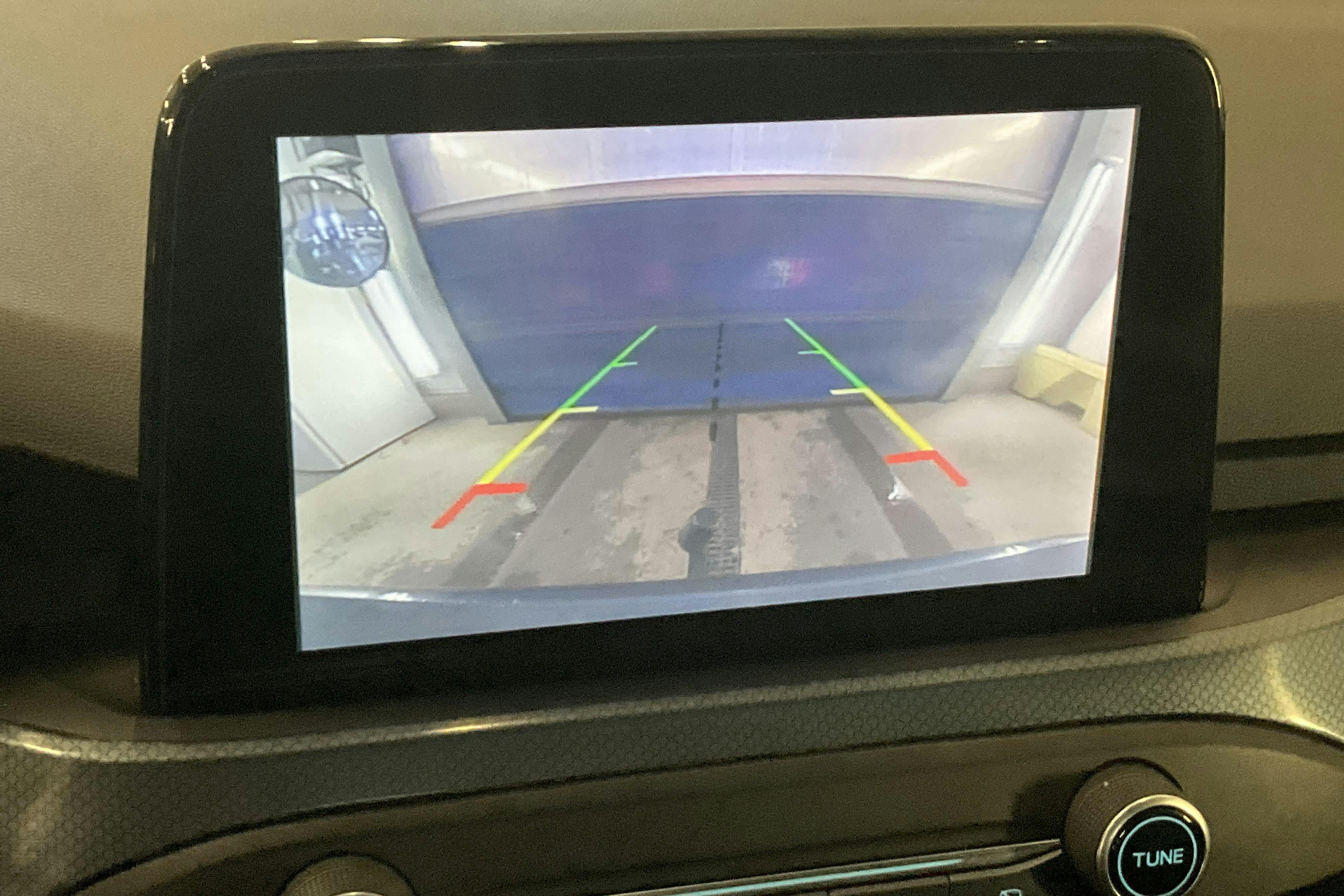 Vehicle Image 12
