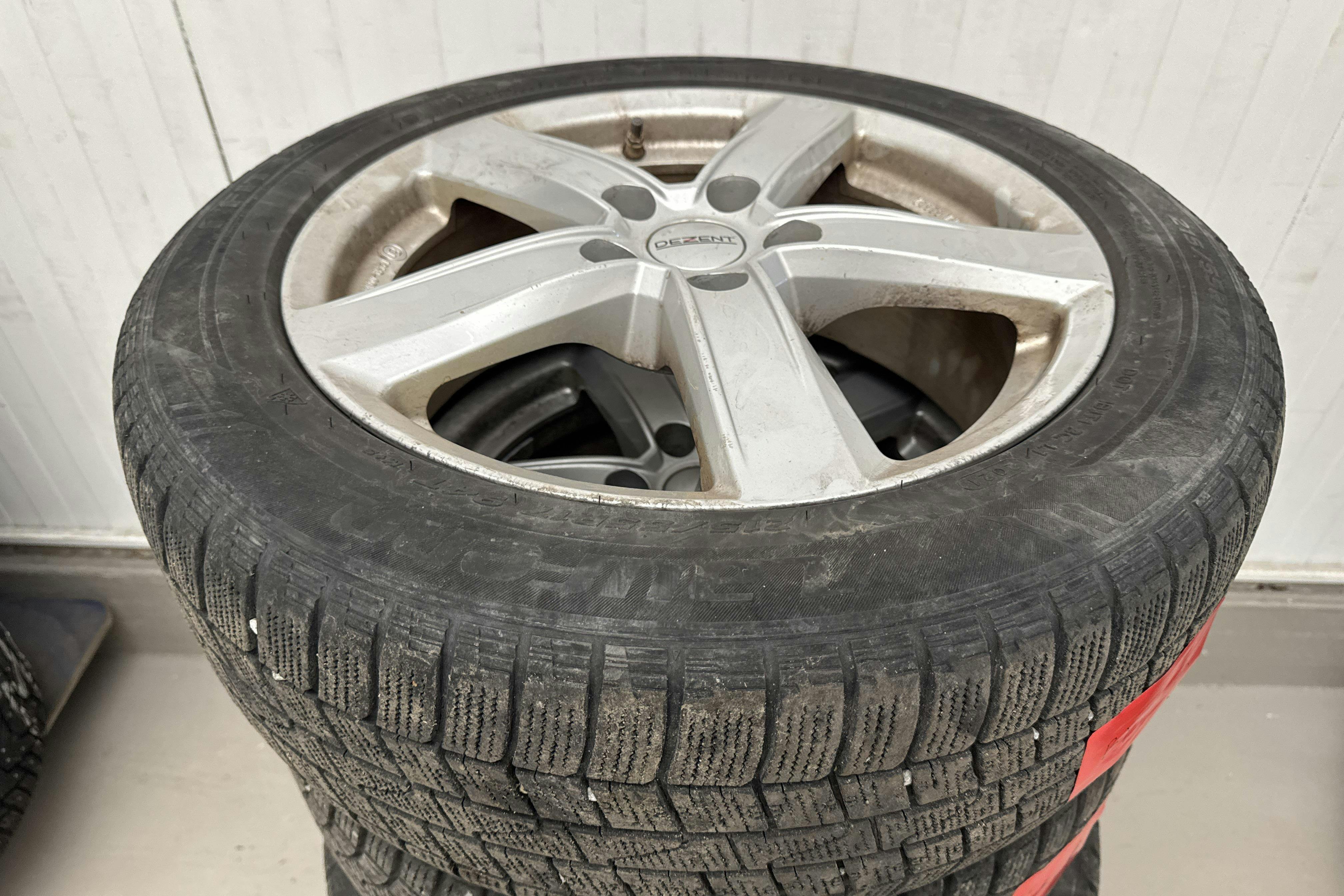 Vehicle Image 20