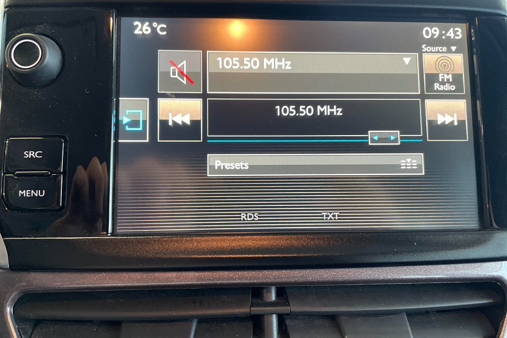 Vehicle Image 22