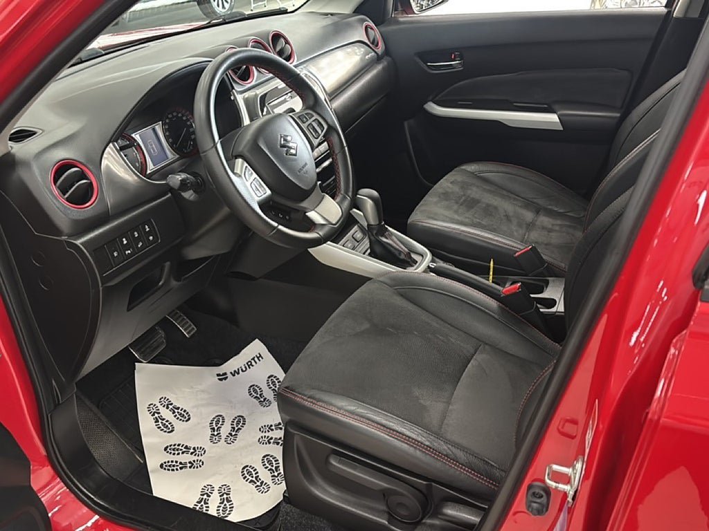 Vehicle Image 7
