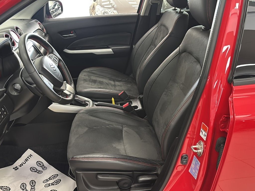 Vehicle Image 8