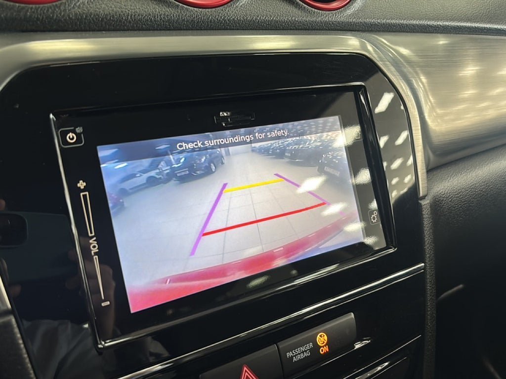Vehicle Image 11
