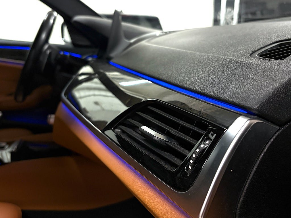 Vehicle Image 33
