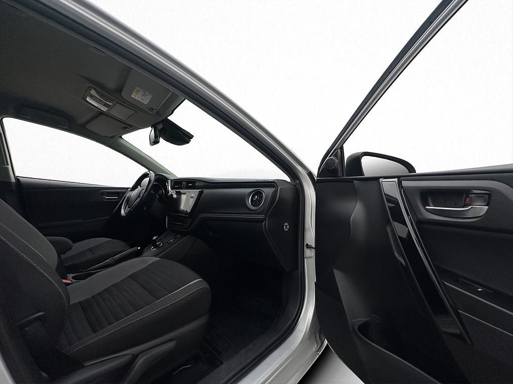 Vehicle Image 23