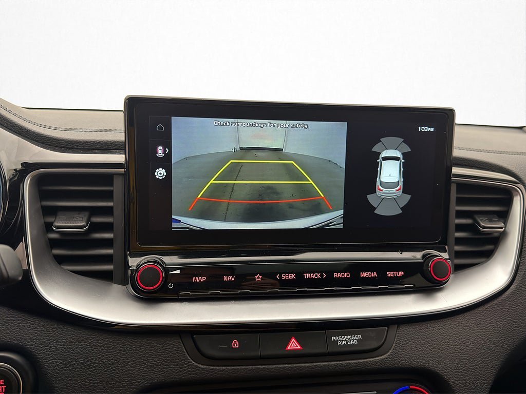Vehicle Image 21