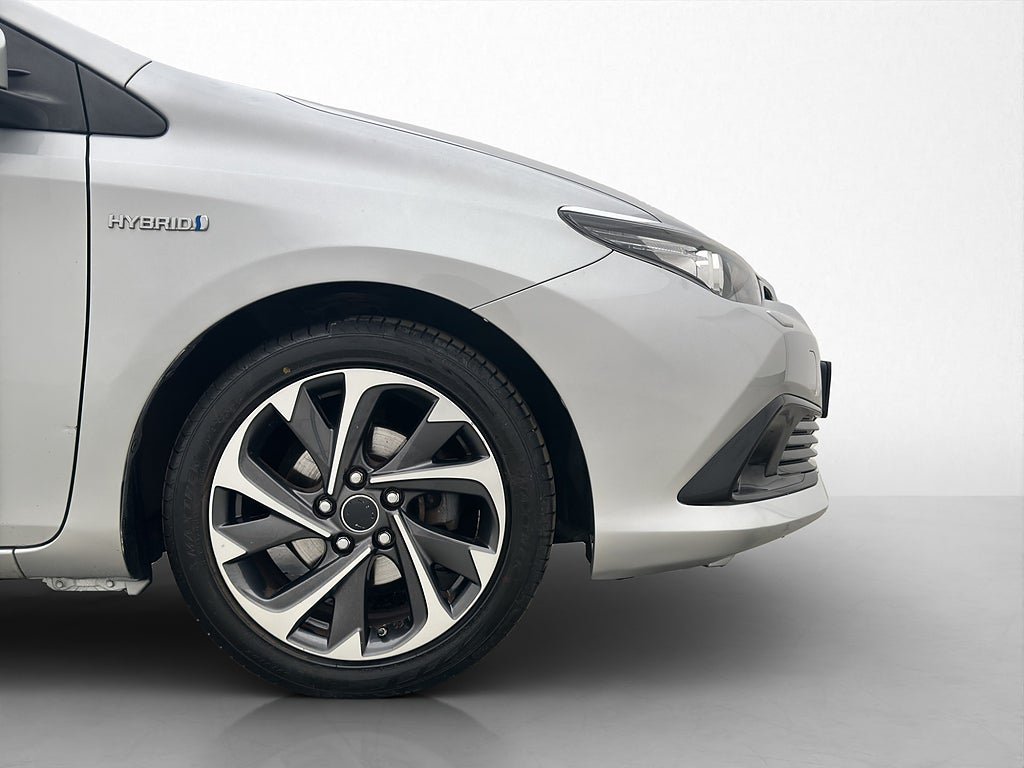 Vehicle Image 30