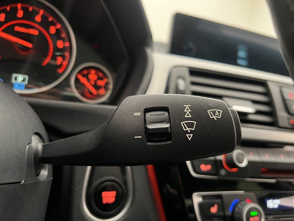 Vehicle Image 27