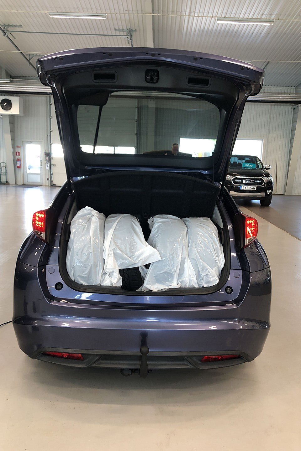 Vehicle Image 13
