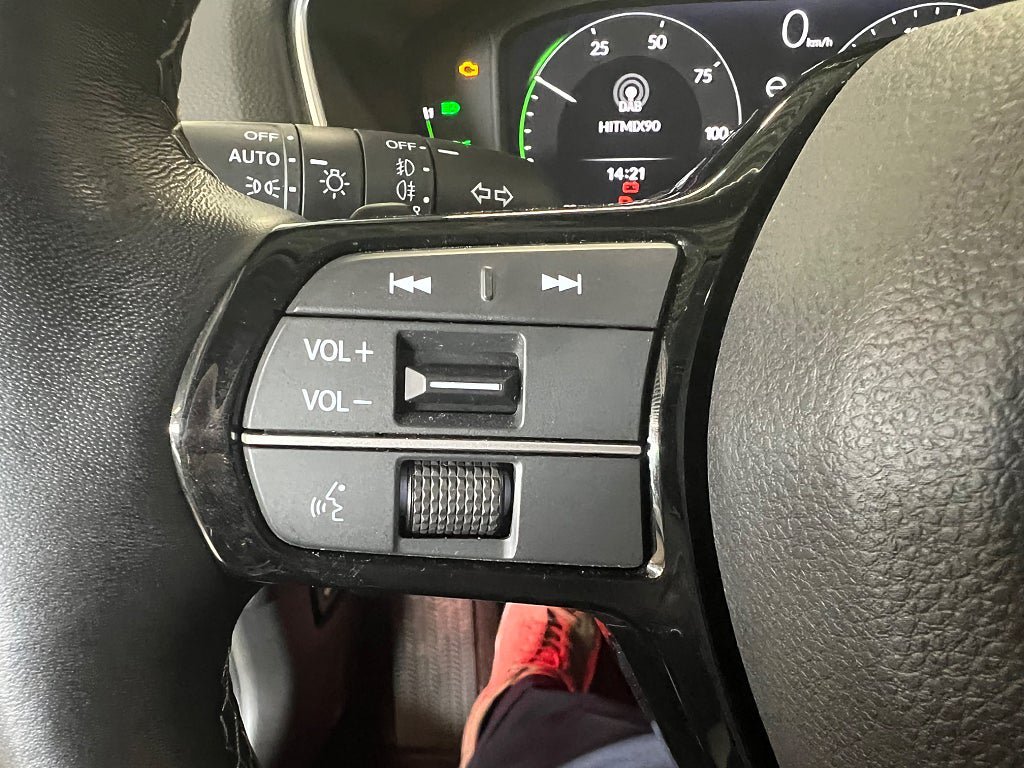 Vehicle Image 14