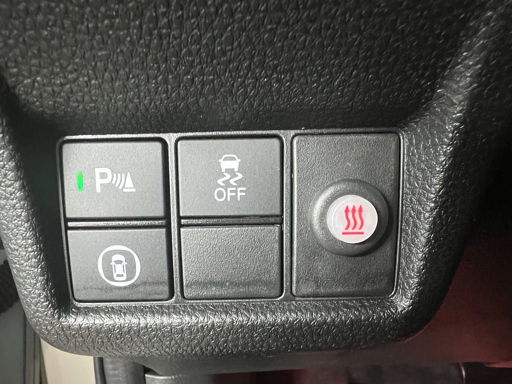 Vehicle Image 18