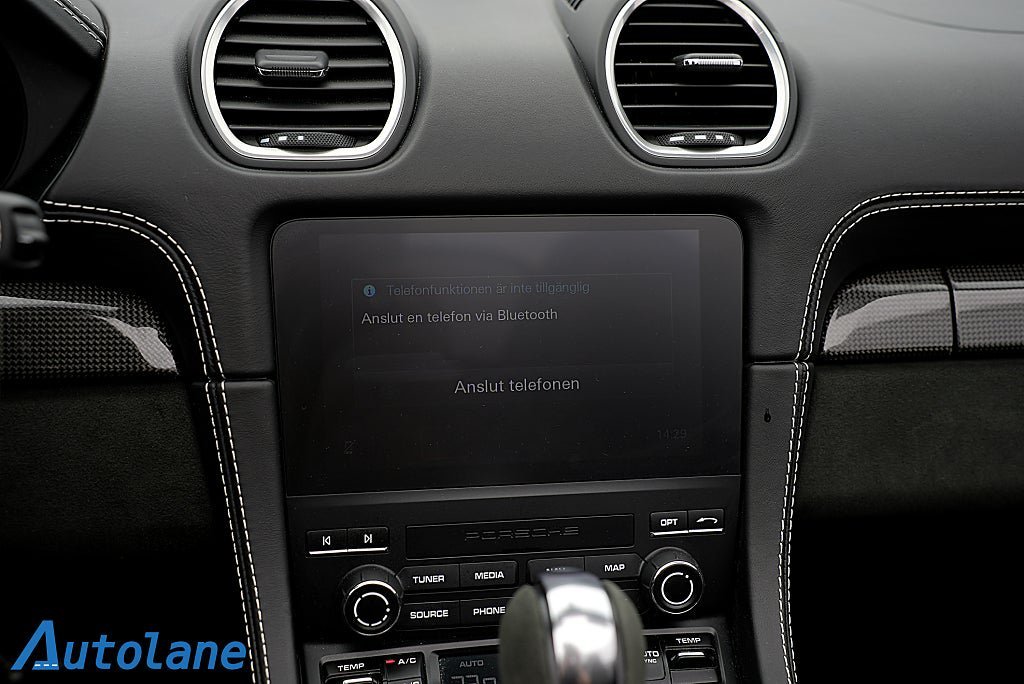 Vehicle Image 35