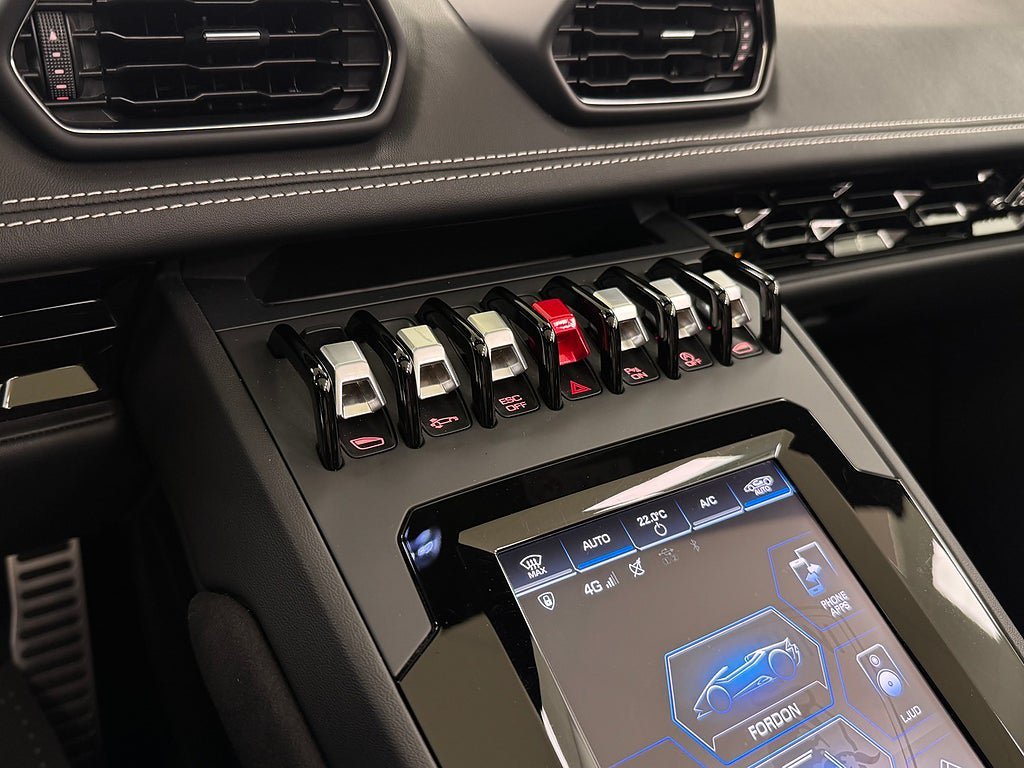 Vehicle Image 23