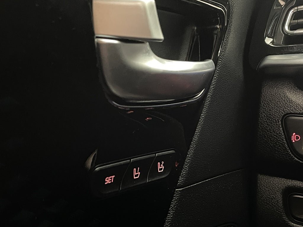 Vehicle Image 29