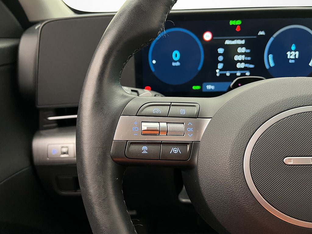 Vehicle Image 24