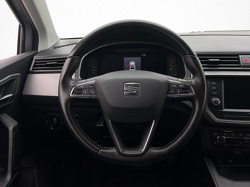 Vehicle Image 17