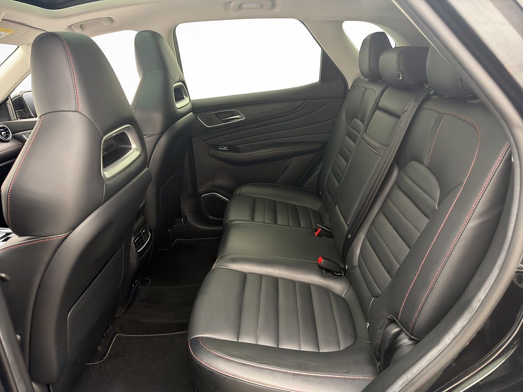 Vehicle Image 21