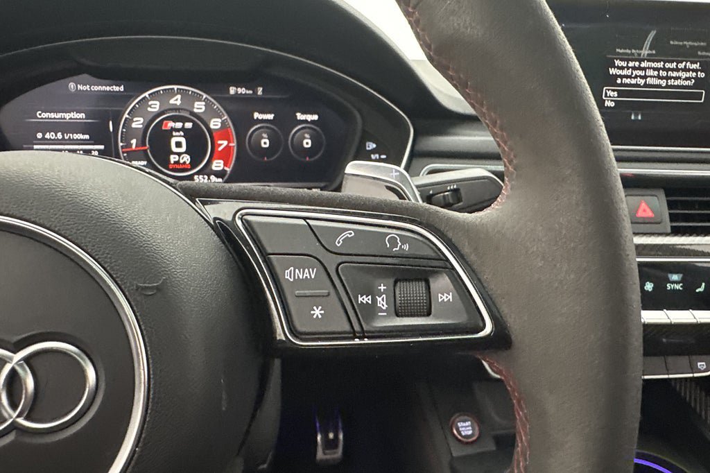 Vehicle Image 24