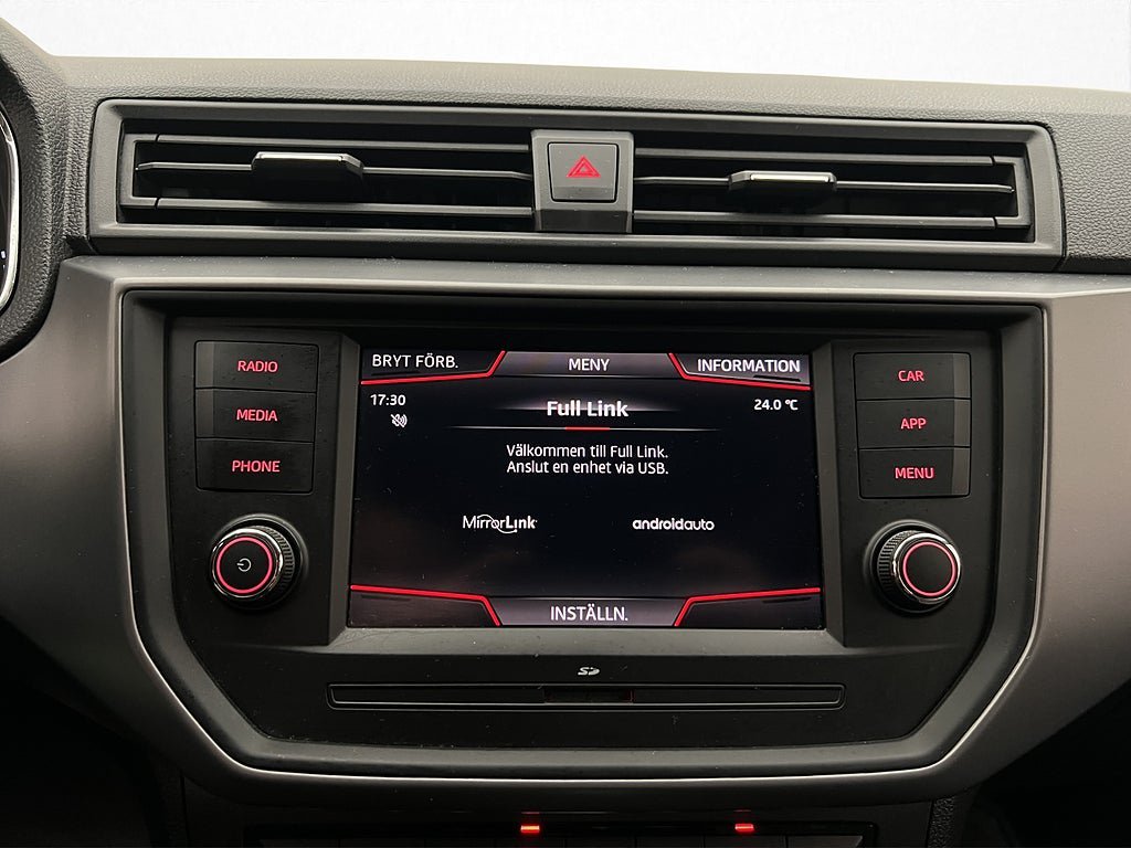 Vehicle Image 19